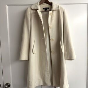 Gorgeous white winter coat. Great condition.